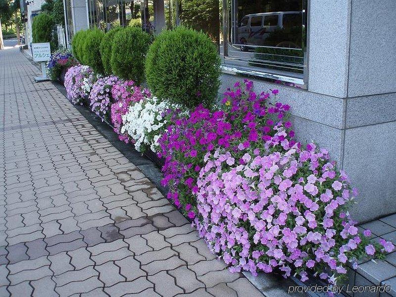 Shin Osaka Station Hotel Annex Bagian luar foto