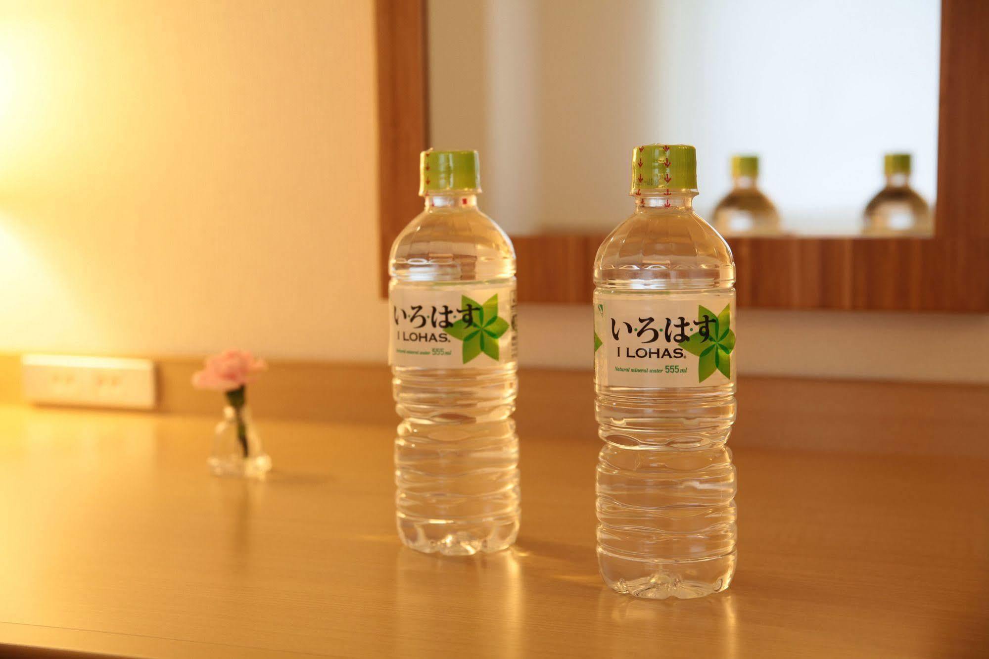 Shin Osaka Station Hotel Annex Bagian luar foto